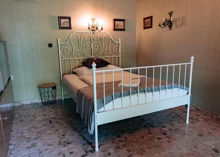 Big Quiet With Garden And Pool Villa Vienna