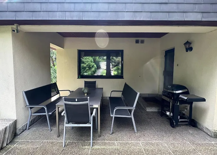 Big Quiet With Garden And Pool Villa Vienna
